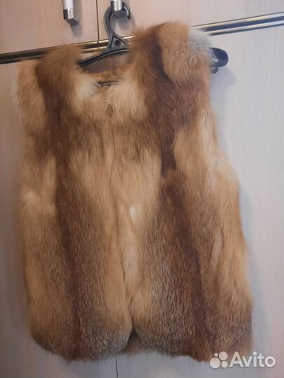 Лисья желетка