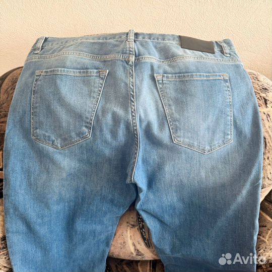 Джинсы hugo boss