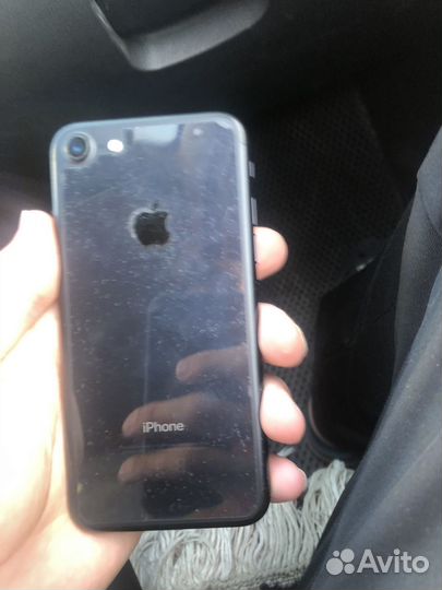 iPhone 7, 32 ГБ