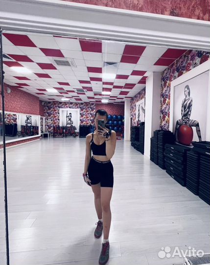 Фитнес-тренер