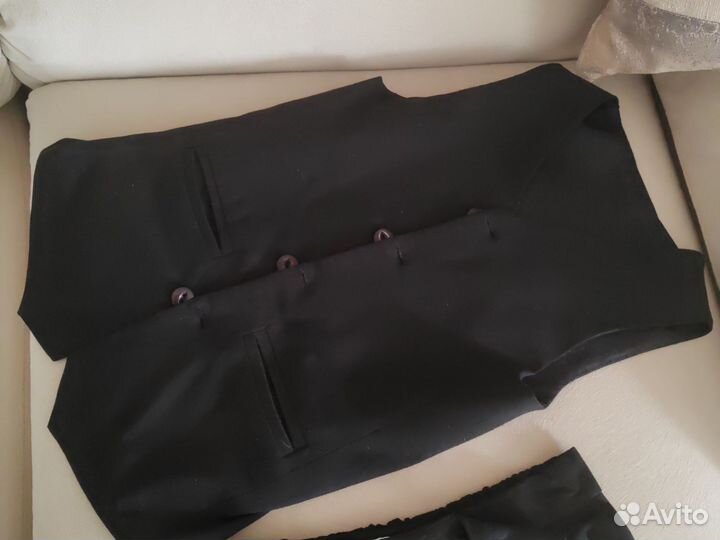 Школьные жилетки и рубашки для мальчика