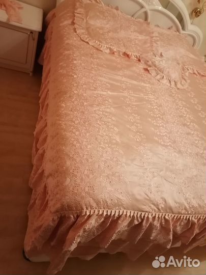 Комплект для спальни в идеальном состоянии