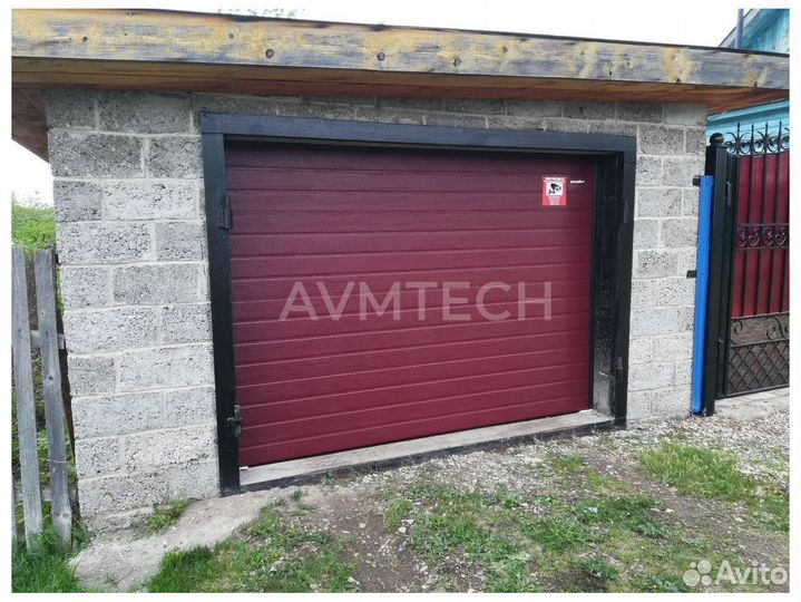 Секционные ворота для гаража