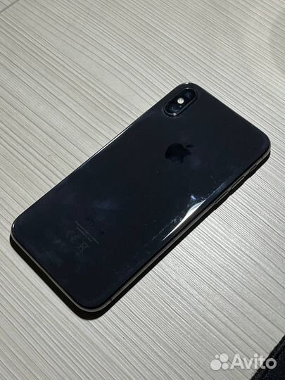 iPhone X, 256 ГБ