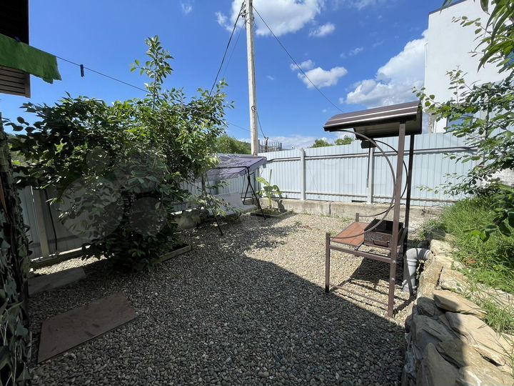 Дом 30 м² на участке 3 сот.