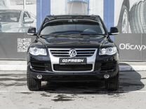 Volkswagen Touareg 2.5 AT, 2008, 57 272 км, с пробегом, цена 2 069 000 руб.