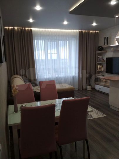 3-к. квартира, 72 м², 8/14 эт.