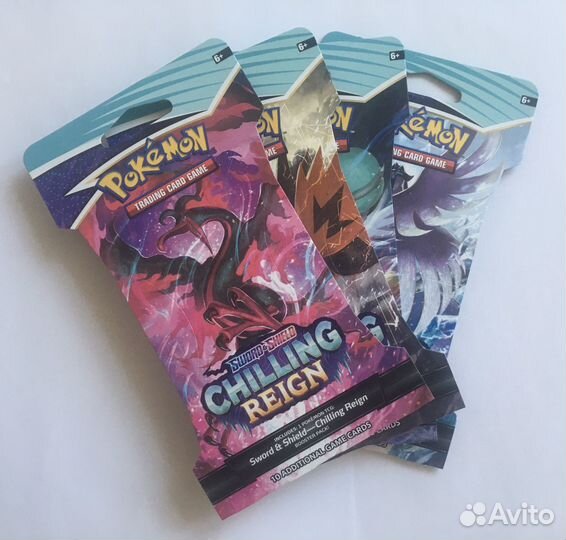 Pokemon tcg Sword and Shied Chilling Reign бустеры