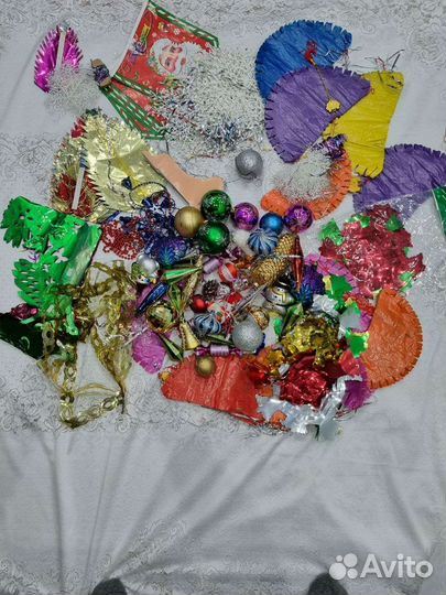 Коробка елочных игрушек, украшения для комнаты