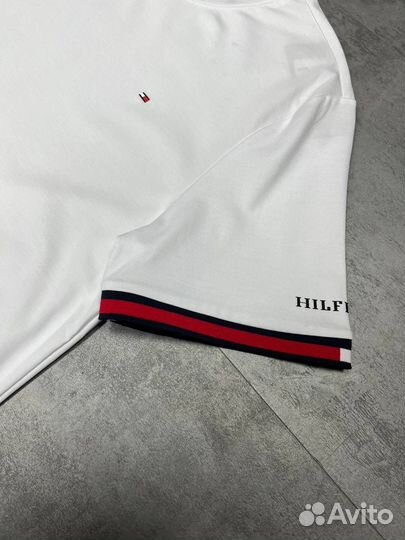 Tommy hilfiger футболка