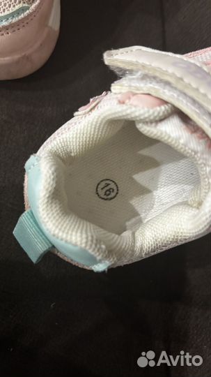 Кроссовки для девочки 16 р