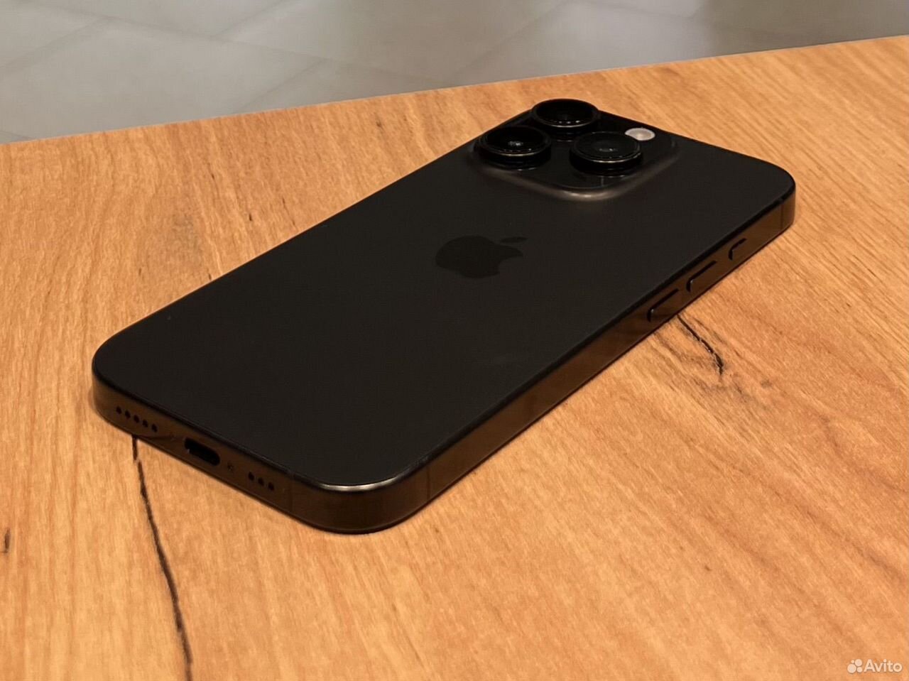 iPhone 15 Pro, 128 ГБ