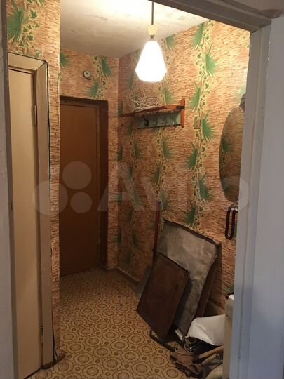 2-к. квартира, 42 м², 3/5 эт.