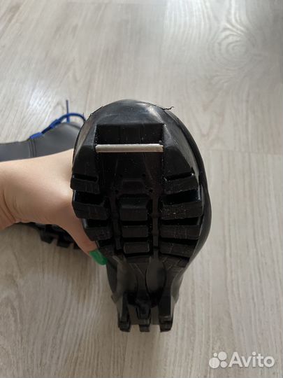 Лыжные ботинки детские 33р