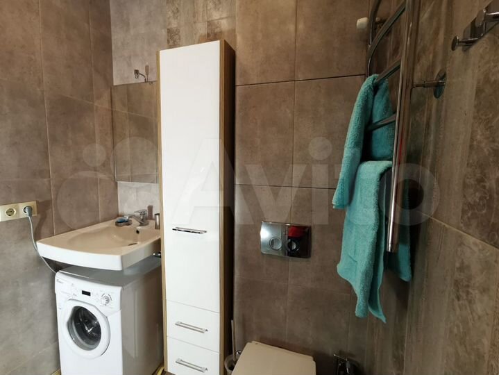 1-к. квартира, 43 м², 1/3 эт.