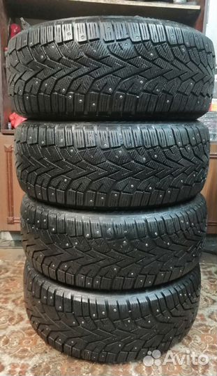 Gislaved NordFrost 100 235/55 R17