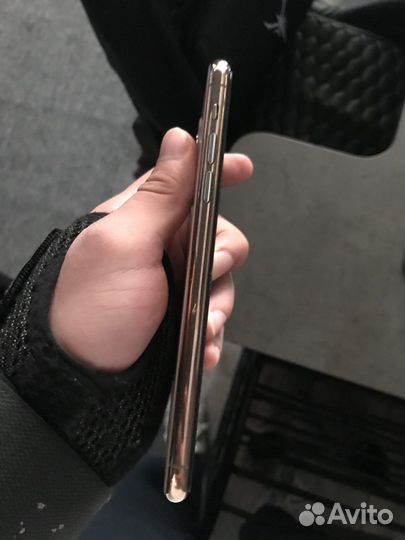 iPhone 11 pro max gold 64gb