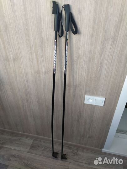 Лыжи и лыжные палки