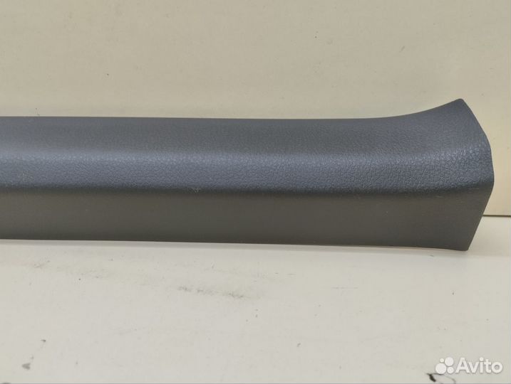 Накладка порога внутренняя Toyota Camry XV70 2017