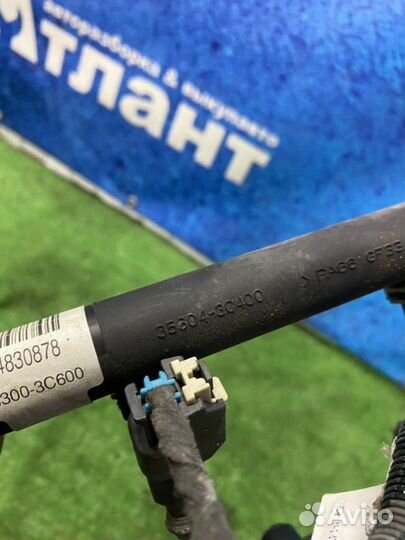 Топливная рейка Kia Sorento G6DA