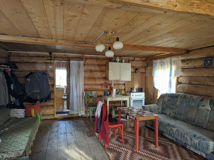 Дом 40 м² на участке 8 сот.