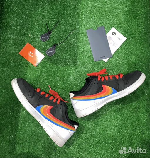 Продам Nike Dunk Low SB Polaroid