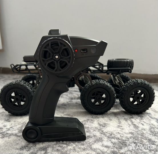Машинка на радиоуправлении с камерой