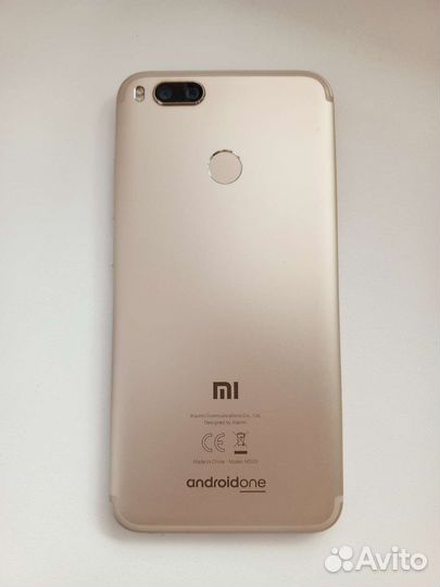 Телефон Xiaomi Mi A1