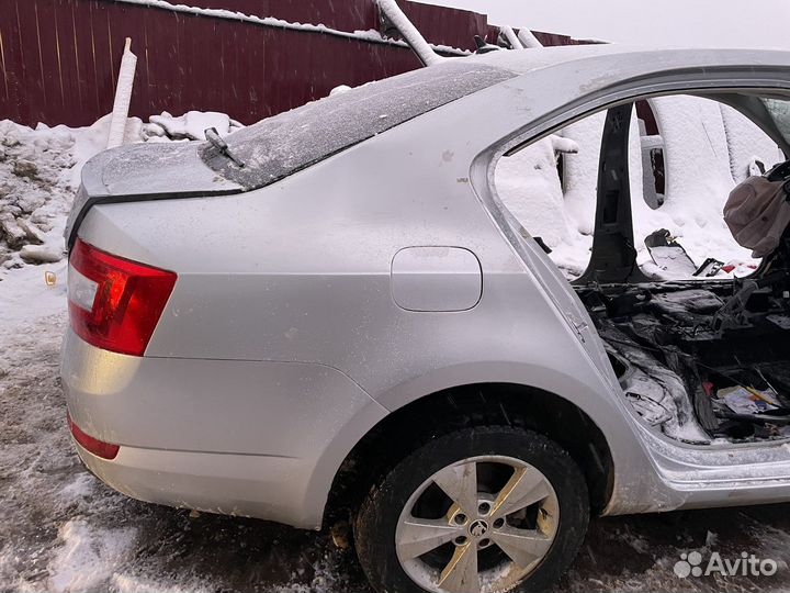 Skoda Octavia A7 задняя часть кузова