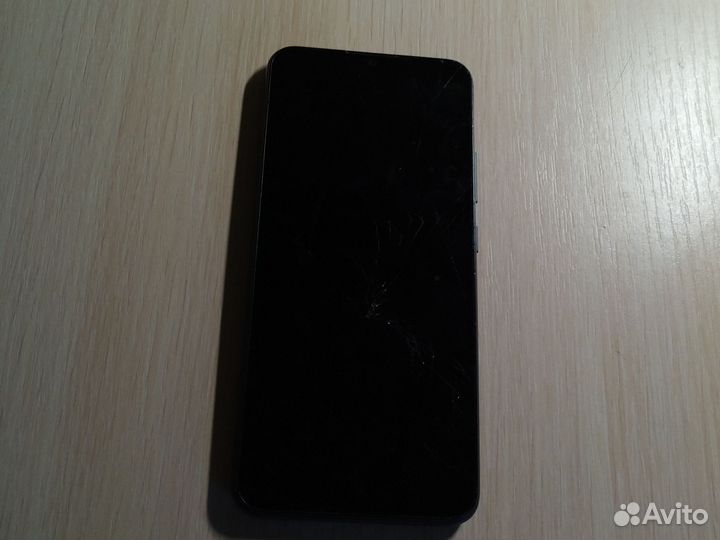 realme C11, 2/32 ГБ