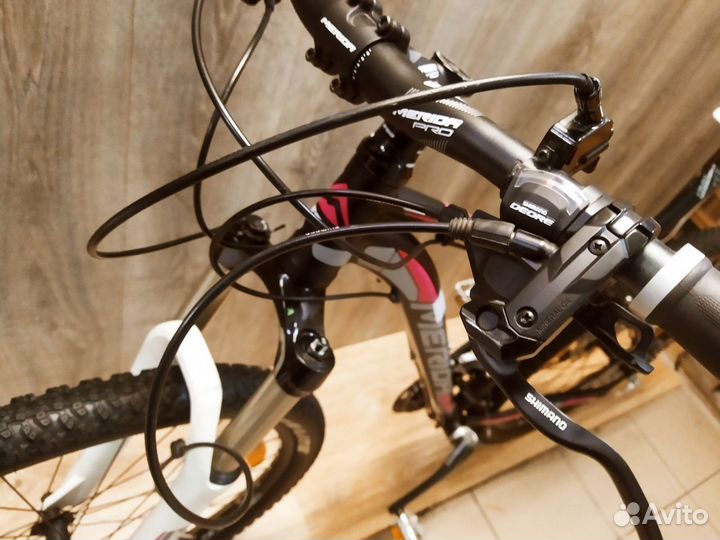 Женский велосипед 27.5 Merida Juliet 7.900/Air/XT