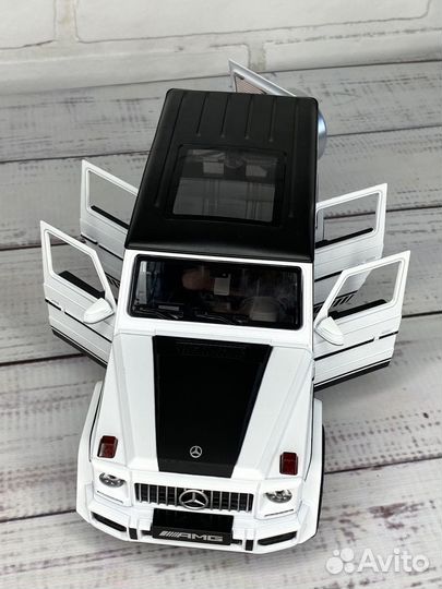 Машинка металлическая Gelandewagen G63 AMG