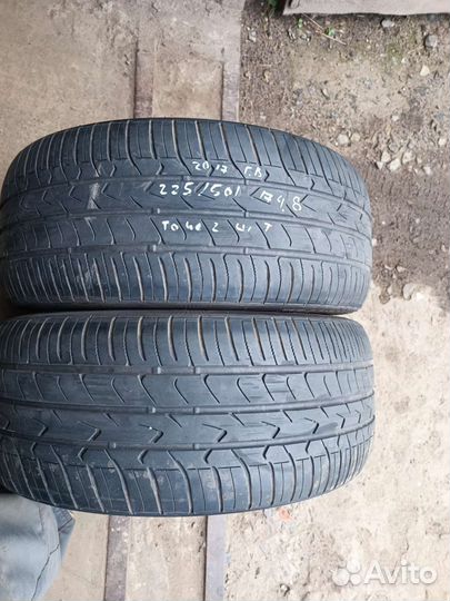Toyo CFt 225/50 R17