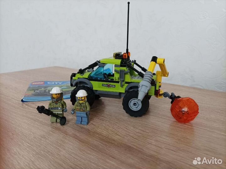 Lego city Грузовик-исследователь вулканов 60121