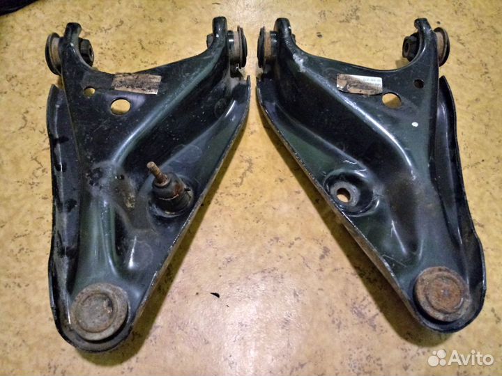 Рычаги Ларгус, логан, сандеро