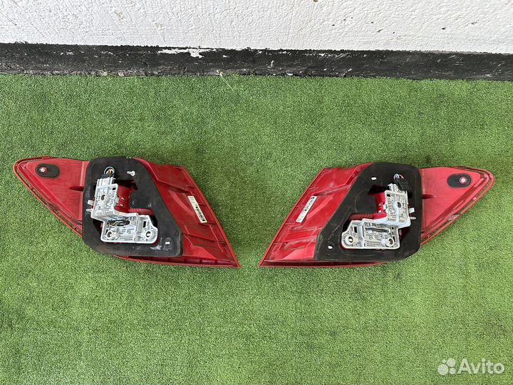 Задний фонарь Мерседес W 204 Оригинал