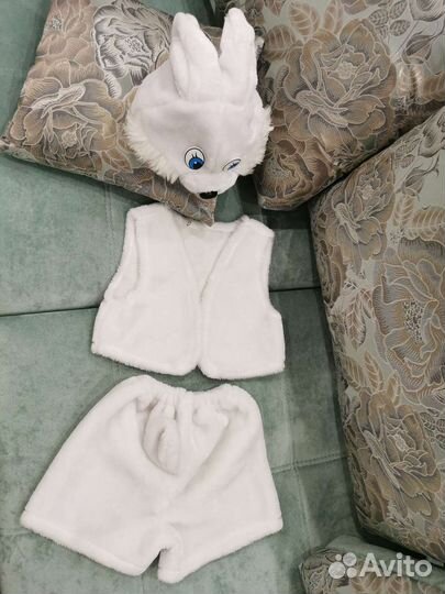 Новогодний костюм зайчика