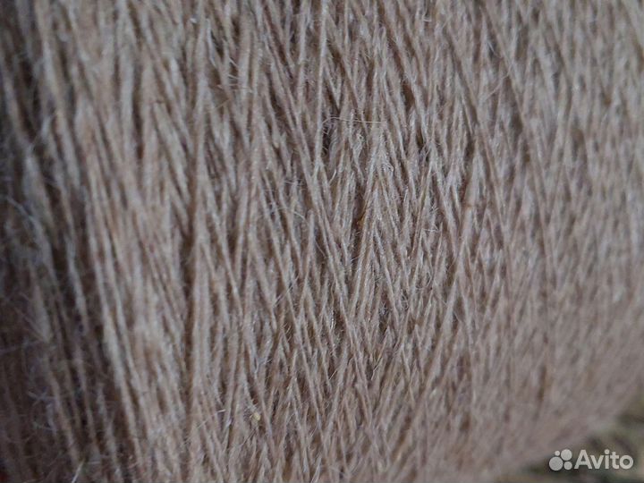 Шерстяная овечья пряжа