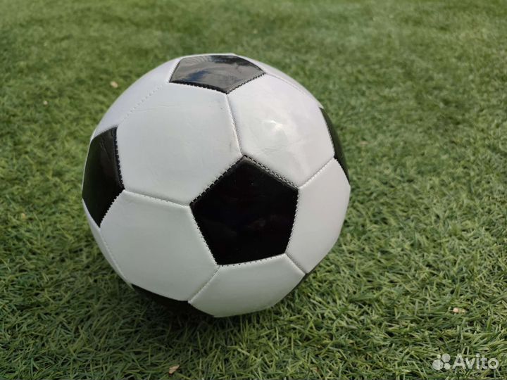 Футбольный мяч размер 5