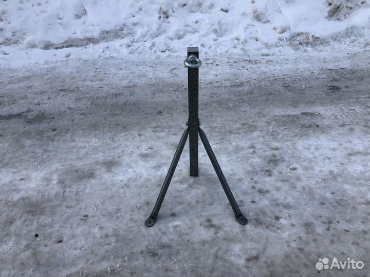 Кронштейн для боксерского мешка