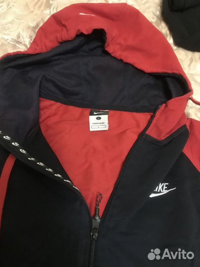 Толстовка с капюшоном на молниидоя малтчика