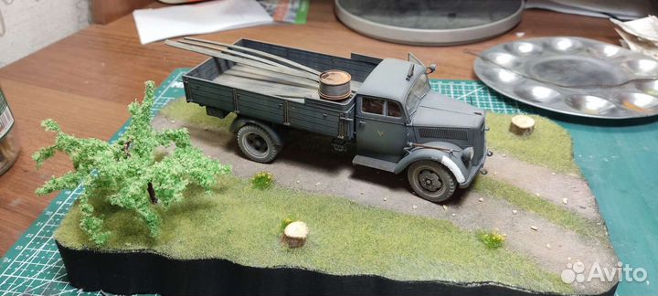 Подставка под сборную модель 1:35