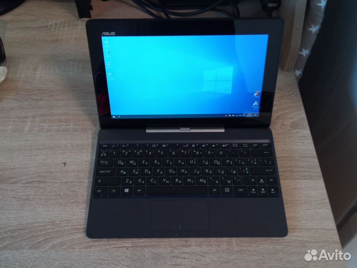 Планшет Asus t100