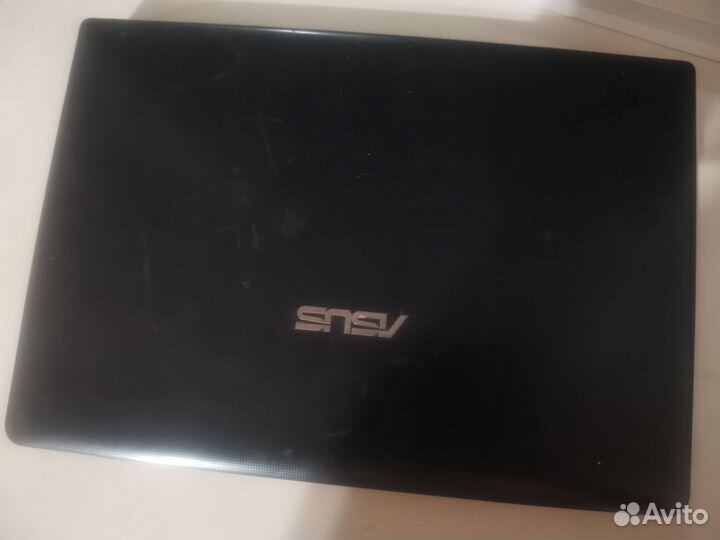 Ноутбук asus
