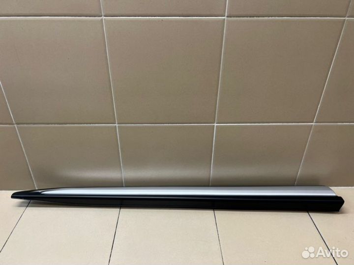 Молдинг двери передний левый Mitsubishi Outlander