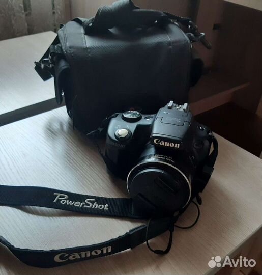 Зеркальный фотоаппарат