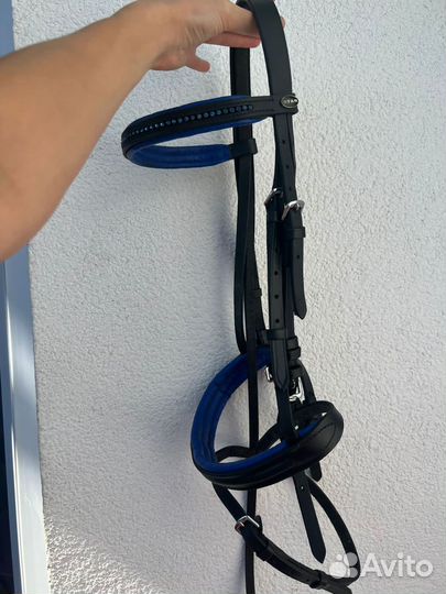 Уздечка для лошади