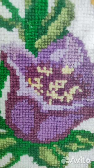 Картина вышивка крестиком 22*22см в раме