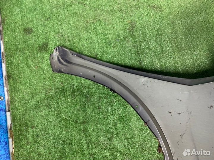 Крыло переднее левое Honda Civic 5D 2006