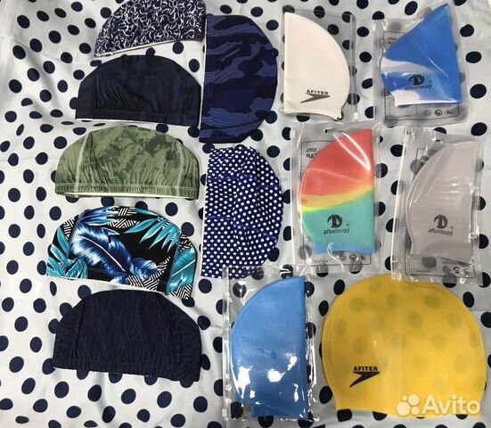 Шапочки для бассейна